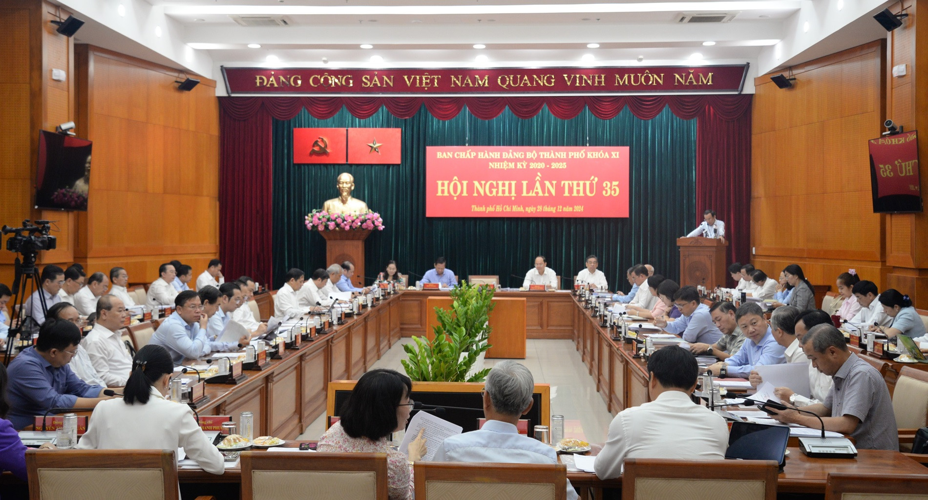 Hội nghị thảo luận về đề án tinh gọn bộ máy của TP. Hồ Chí Minh