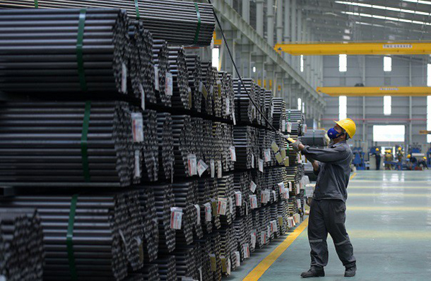 Giá thép hôm nay 5/2: Thép trong nước giữ nguyên giá bán