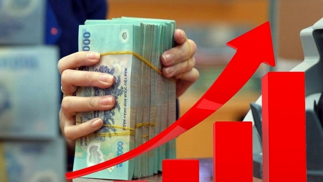 Nhiều ngân hàng tăng lãi suất tiền gửi kỳ hạn ngắn, áp sát mức trần ngày 7/1/2025