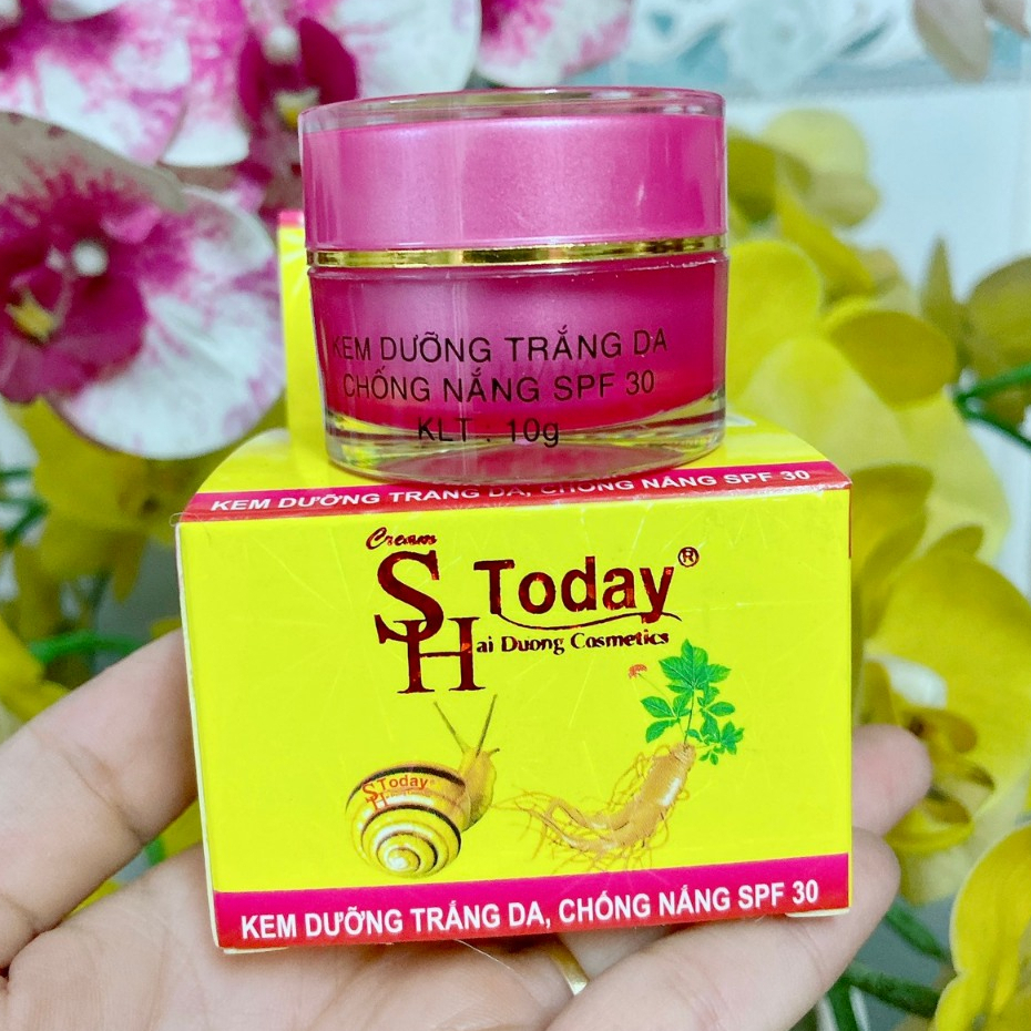 Sản phẩm Kem dưỡng trắng da, chống nắng SPF 30 không đạt tiêu chuẩn chất lượng bị thu hồi, tiêu huỷ. Ảnh minh hoạ/TL