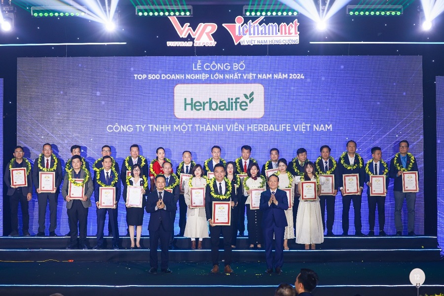 Herbalife Việt Nam được vinh danh tại Lễ công bố Top 500 doanh nghiệp lớn nhất Việt Nam Việt Nam 2024