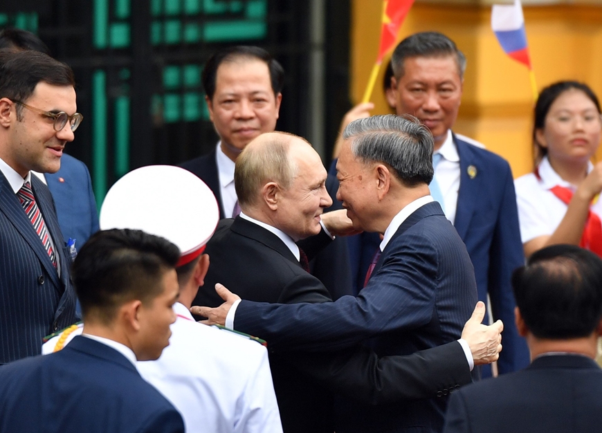 Chủ tịch nước Tô Lâm chủ trì lễ đón trọng thể Tổng thống Liên bang Nga Vladimir Putin thăm cấp Nhà nước tới Việt Nam ngày 20-6-2024. Ảnh: TRỌNG HẢI