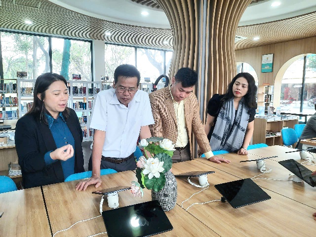 Quận Liên Chiểu trao đổi kinh nghiệm trong công tác chuyển đổi số với TP. Tam Kỳ