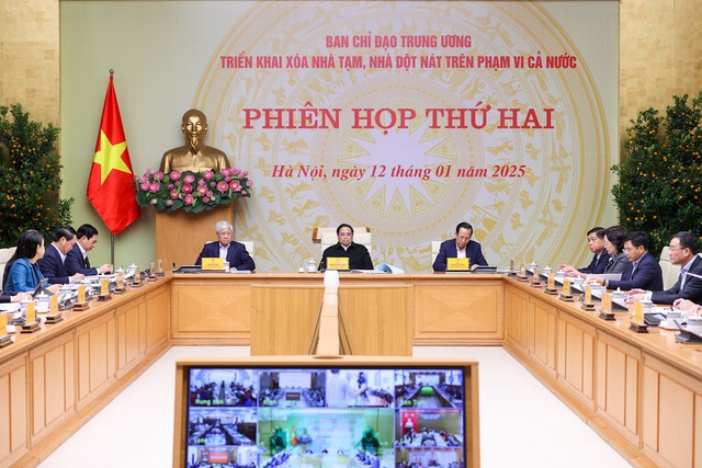 Phiên họp trực thứ 2 của Ban Chỉ đạo Trung ương triển khai xóa nhà tạm, nhà dột nát trên phạm vi cả nước - Ảnh: VGP/Nhật Bắc