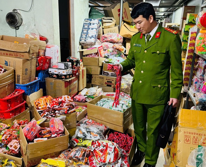 Vĩnh Phúc: Tạm giữ gần 10.000 sản phẩm là thực phẩm nhập lậu