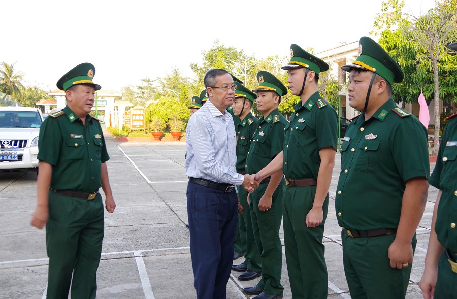 Đồn Biên phòng cửa khẩu quốc tế Vĩnh Xương đón tiếp đoàn công tác