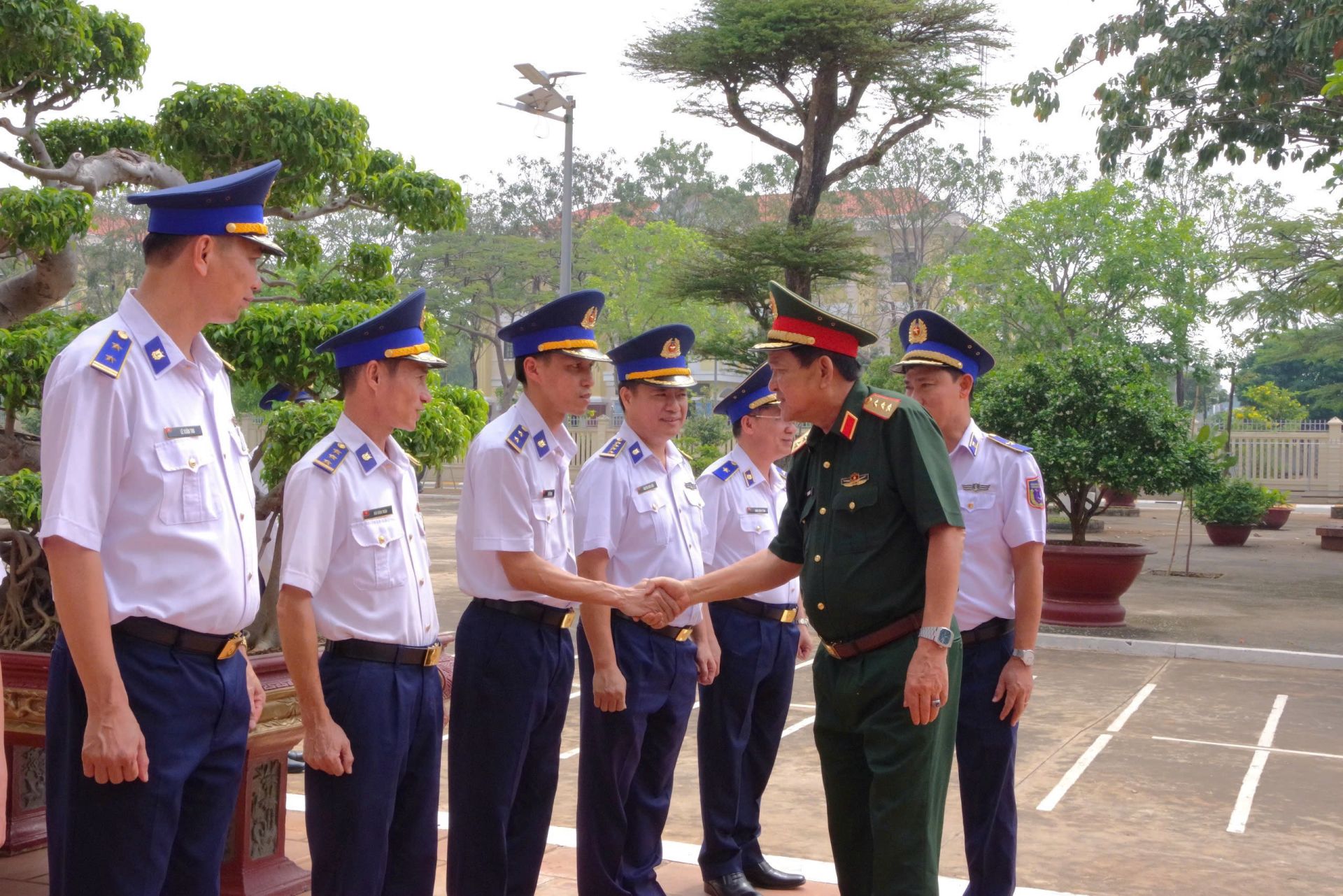 Thượng tướng Võ Minh Lương, Thứ trưởng Bộ Quốc phòng thăm, kiểm tra Bộ Tư lệnh Vùng Cảnh sát biển 3.