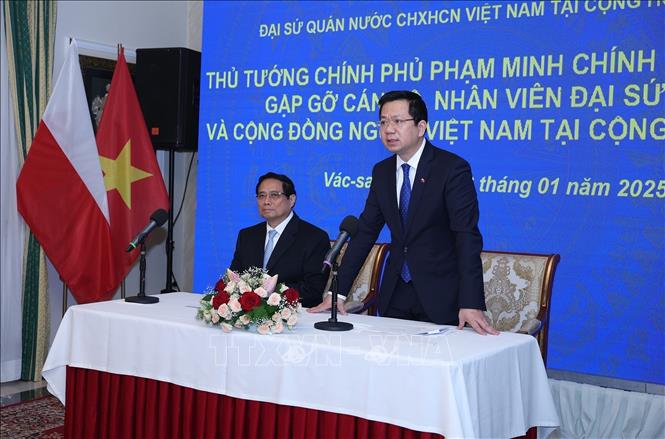 Đại sứ Việt Nam tại Cộng hòa Ba Lan Hà Hoàng Hải phát biểu. Ảnh: Dương Giang/TTXVN Đại sứ Việt Nam tại Cộng hòa Ba Lan Hà Hoàng Hải phát biểu. Ảnh: Dương Giang/TTXVN