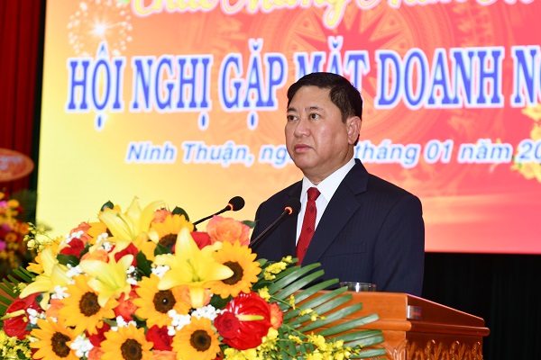 Ông Trần Quốc Nam- Phó Bí thư Tỉnh ủy, Chủ tịch UBND tỉnh phát biểu khai mạc