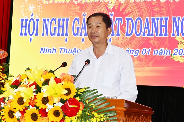 Đại biểu phát biểu