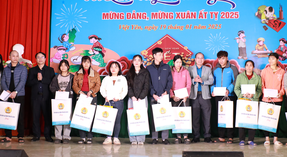 Chương trình "Tết không xa nhà” cho công nhân Bắc Giang