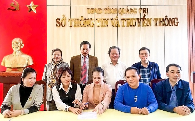 Quảng Trị: Giám đốc và 2 Phó Giám đốc Sở TT&TT xin nghỉ hưu trước tuổi