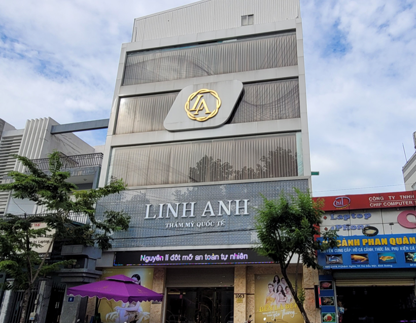 Thẩm mỹ viện Quốc tế Linh Anh (số 1063 Cách Mạng Tháng Tám, phường Chánh Nghĩa, TP Thủ Dầu Một) bị xử phạt 25 triệu đồng Thẩm mỹ viện Quốc tế Linh Anh (số 1063 Cách Mạng Tháng Tám, phường Chánh Nghĩa, TP Thủ Dầu Một) bị xử phạt 25 triệu đồng