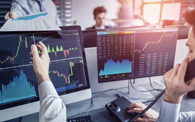 VN-Index hôm nay: Nhà đầu tư xem xét mã cổ phiếu có tiềm năng tăng trưởng tích cực năm 2025. Ảnh internet. VN-Index hôm nay: Nhà đầu tư xem xét mã cổ phiếu có tiềm năng tăng trưởng tích cực năm 2025. Ảnh internet.
