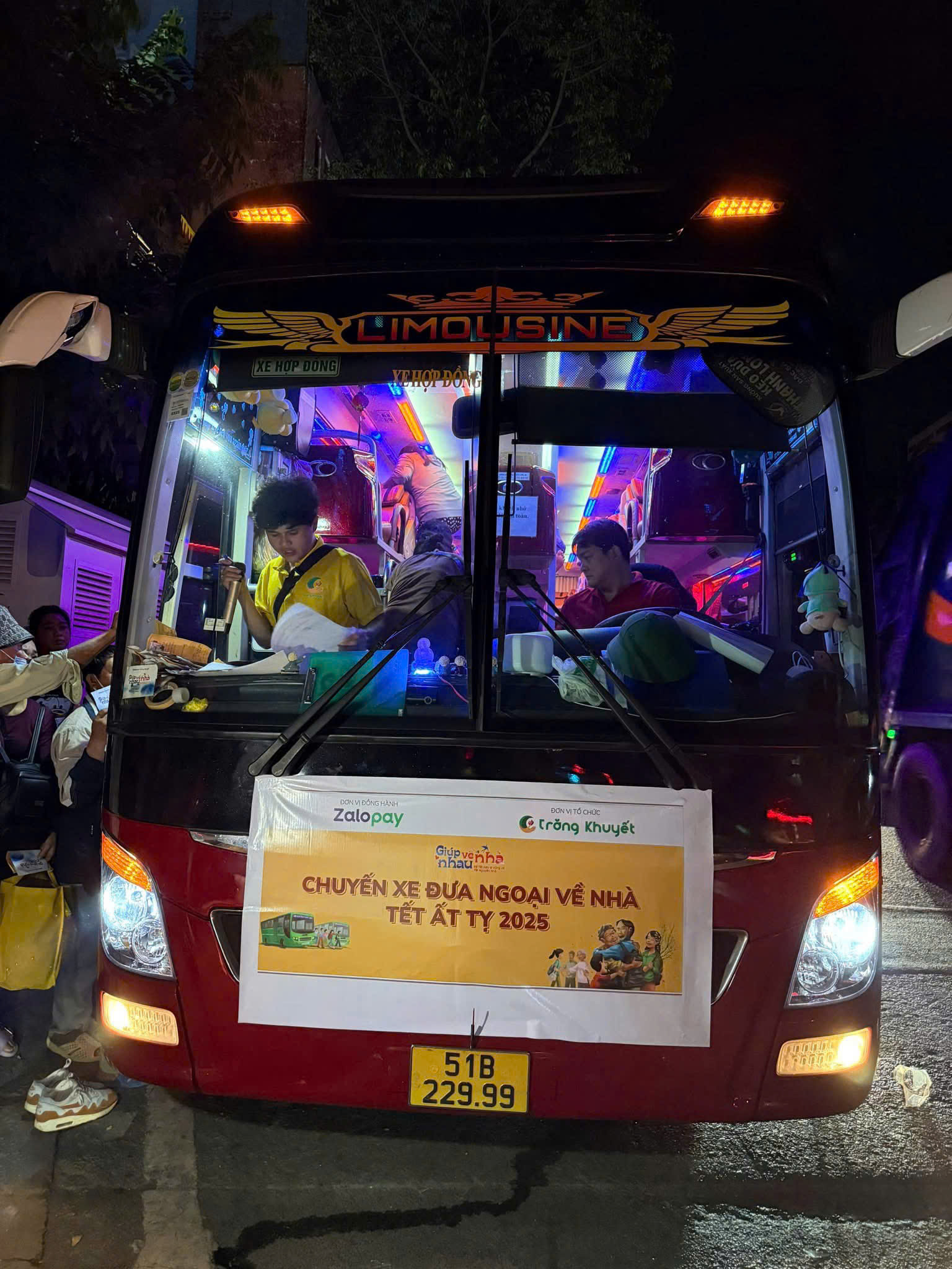 Chuyến xe nghĩa tình chuẩn bị lăn bánh Chuyến xe nghĩa tình chuẩn bị lăn bánh