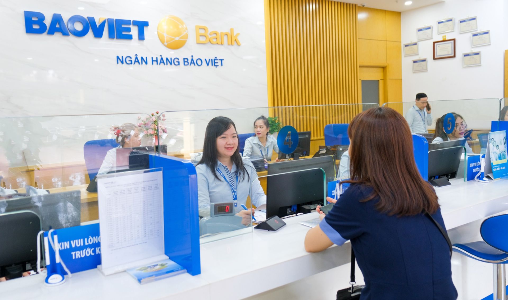 BaoViet Bank tiếp tục tăng lãi suất huy động tại một số kỳ hạn từ hôm nay. (Ảnh minh họa) BaoViet Bank tiếp tục tăng lãi suất huy động tại một số kỳ hạn từ hôm nay. (Ảnh minh họa)