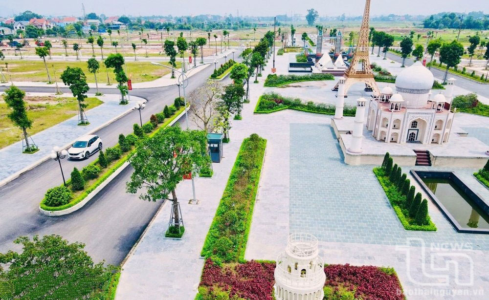 Việc đấu giá quyền sử dụng đất các khu đô thị, khu dân cư tiếp tục là nguồn thu lớn cho ngân sách của tỉnh. Trong ảnh: Khu đô thị Việt Hàn, TP. Phổ Yên