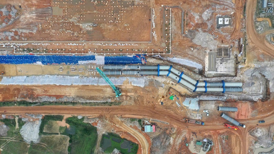 Lắp đặt đường ống nước làm mát - Nhà máy Nhiệt điện Quảng Trạch I