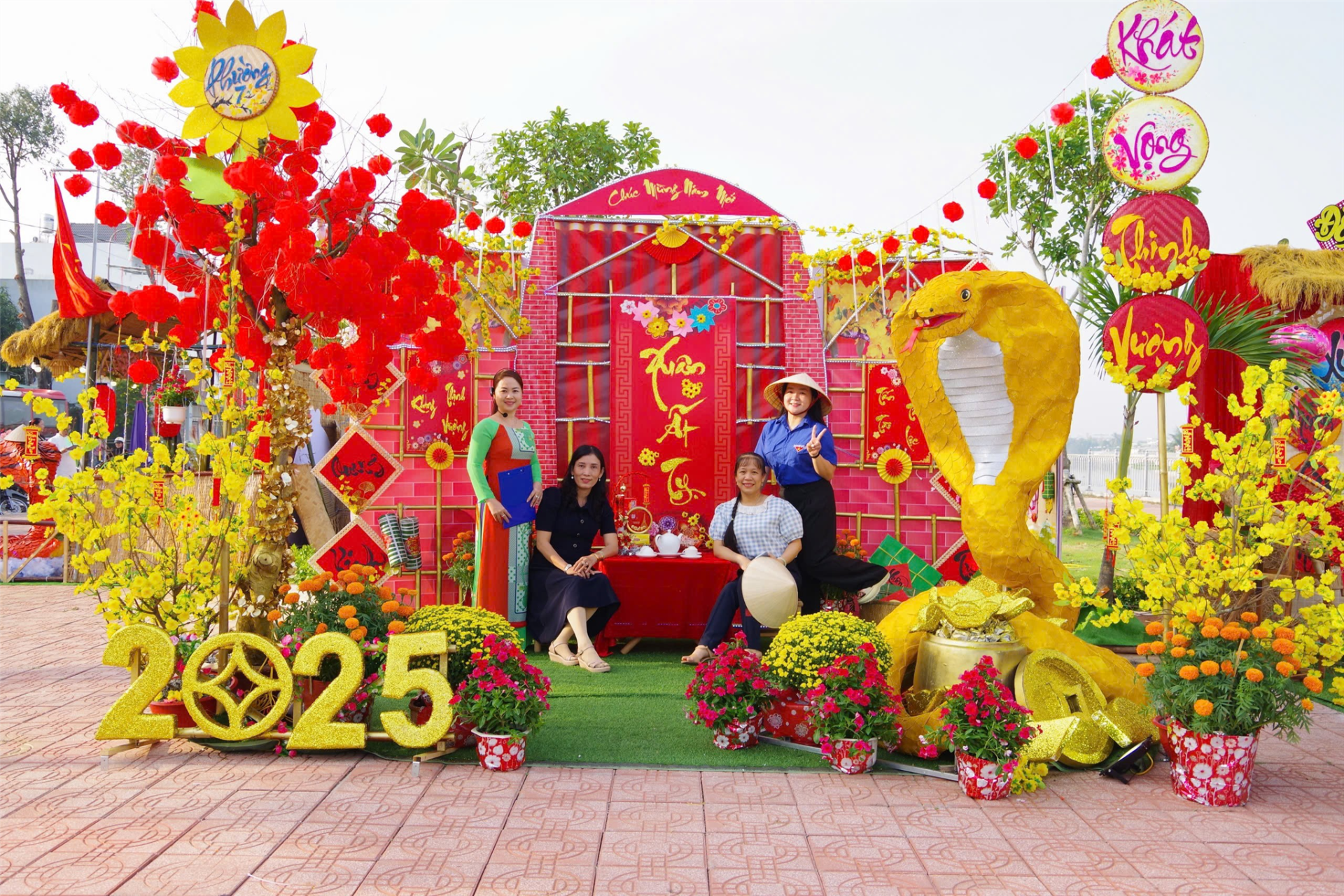 Long An đón khách du lịch dịp Tết Nguyên đán Ất Tỵ 2025 ước khoảng 65.000 lượt khách