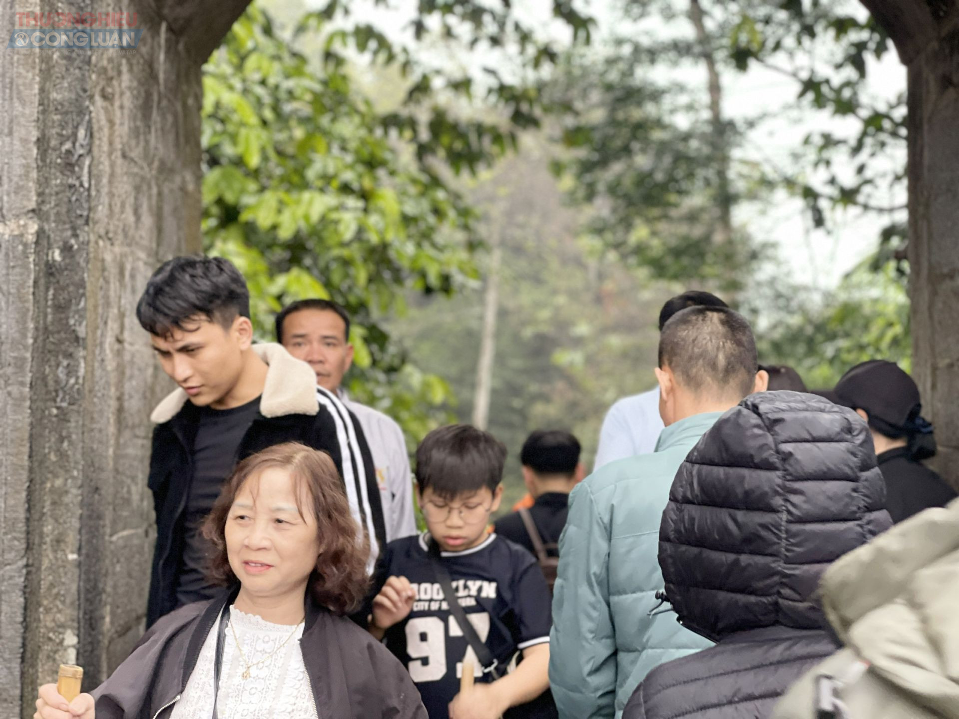 Lối vào Động Hương Tích