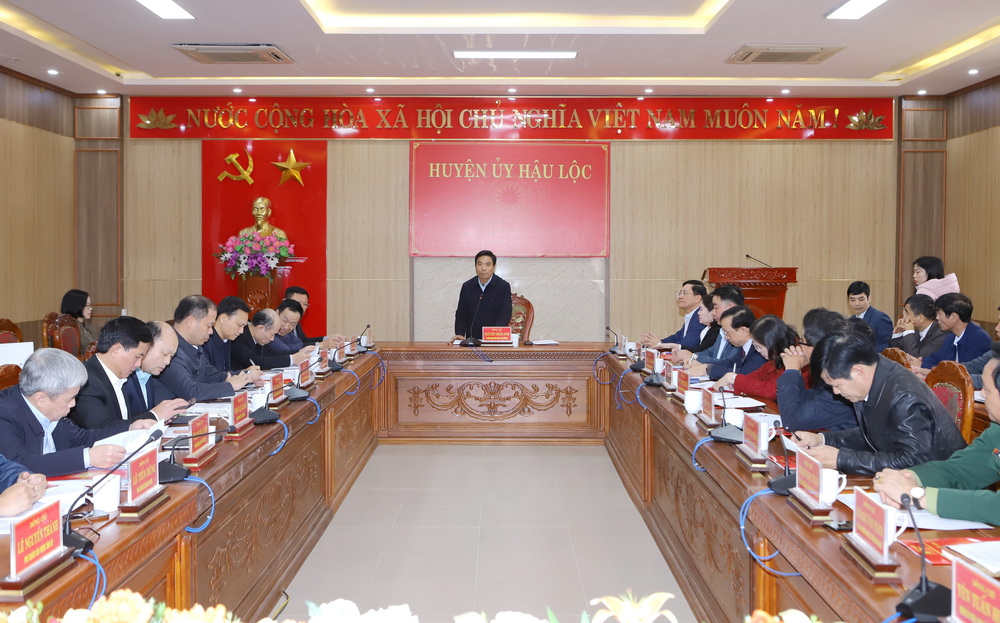 Bí thư Tỉnh ủy Nguyễn Doãn Anh chủ trì buổi làm việc với Ban Thường vụ huyện ủy Hậu Lộc.