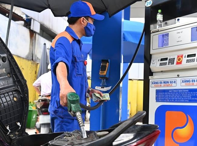 Tăng cường quản lý, sử dụng hóa đơn điện tử đối với hoạt động kinh doanh, bán lẻ xăng dầu