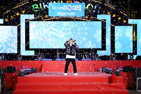 Ca sĩ Bằng Kiều trình diễn hai đêm nhạc “Top Hit Làn Sóng Xanh” vào mùng 4 và 5 tết