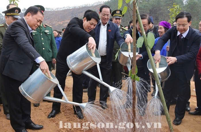 Chủ tịch nước Lương Cường dự Lễ phát động “Tết trồng cây đời đời nhớ ơn Bác Hồ” tại Lạng Sơn