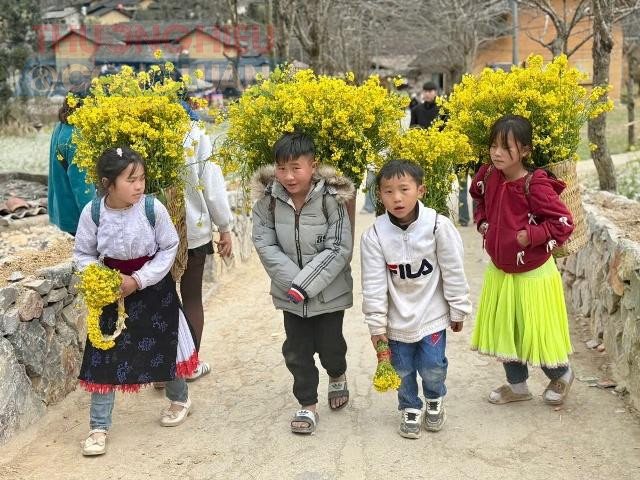 “Lạc” giữa thung lũng Sủng Là