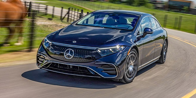 Mercedes - Benz đang thực hiện triệu hồi hàng nghìn chiếc crossover điện EQB vì pin cao áp của dòng xe này có thể gặp sự cố. Điều này có nguy cơ gây ra cháy nổ, dù xe đang đỗ hay đang di chuyển.