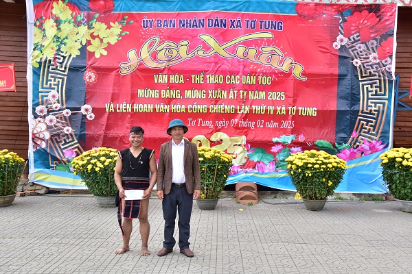 22. Trao giải nhì