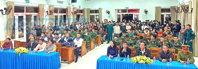 Đảng ủy, UBND, UBMTTQVN phường Hòa Hiệp Nam đã tổ chức gặp mặt động viên và bàn giao thanh niên lên đường nhập ngũ năm 2025