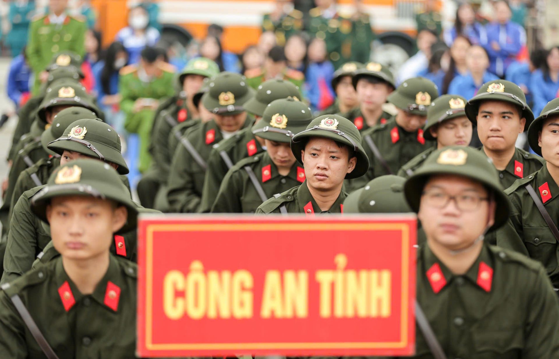lễ giao, nhận quân tại các địa phương trong tỉnh Thanh Hóa được tổ chức trang trọng, nhanh gọn