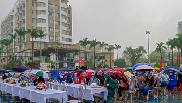 Quang cảnh Lễ ph&aacute;t động phong tr&agrave;o &ldquo;M&ocirc;i trường du lịch An to&agrave;n - Th&acirc;n thiện - Hấp dẫn&rdquo;. Ảnh: Viết Hiền