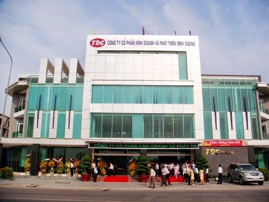 TDC bán 35 triệu cổ phiếu để nâng vốn điều lệ từ 1.000 tỷ đồng lên 1.350 tỷ đồng. TDC bán 35 triệu cổ phiếu để nâng vốn điều lệ từ 1.000 tỷ đồng lên 1.350 tỷ đồng.