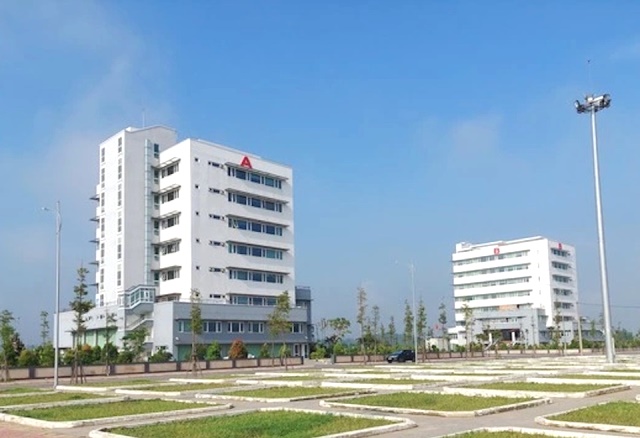 Kon Tum: Nhiều lãnh đạo Sở xin nghỉ hưu trước tuổi