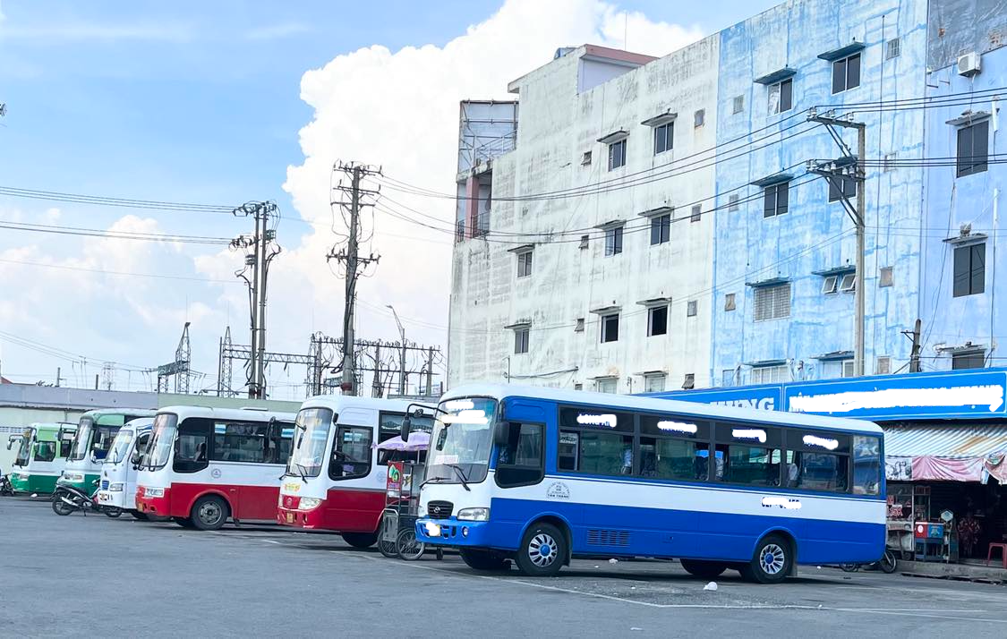 Long An tăng cường giám sát hoạt động kinh doanh vận tải bằng xe ô tô