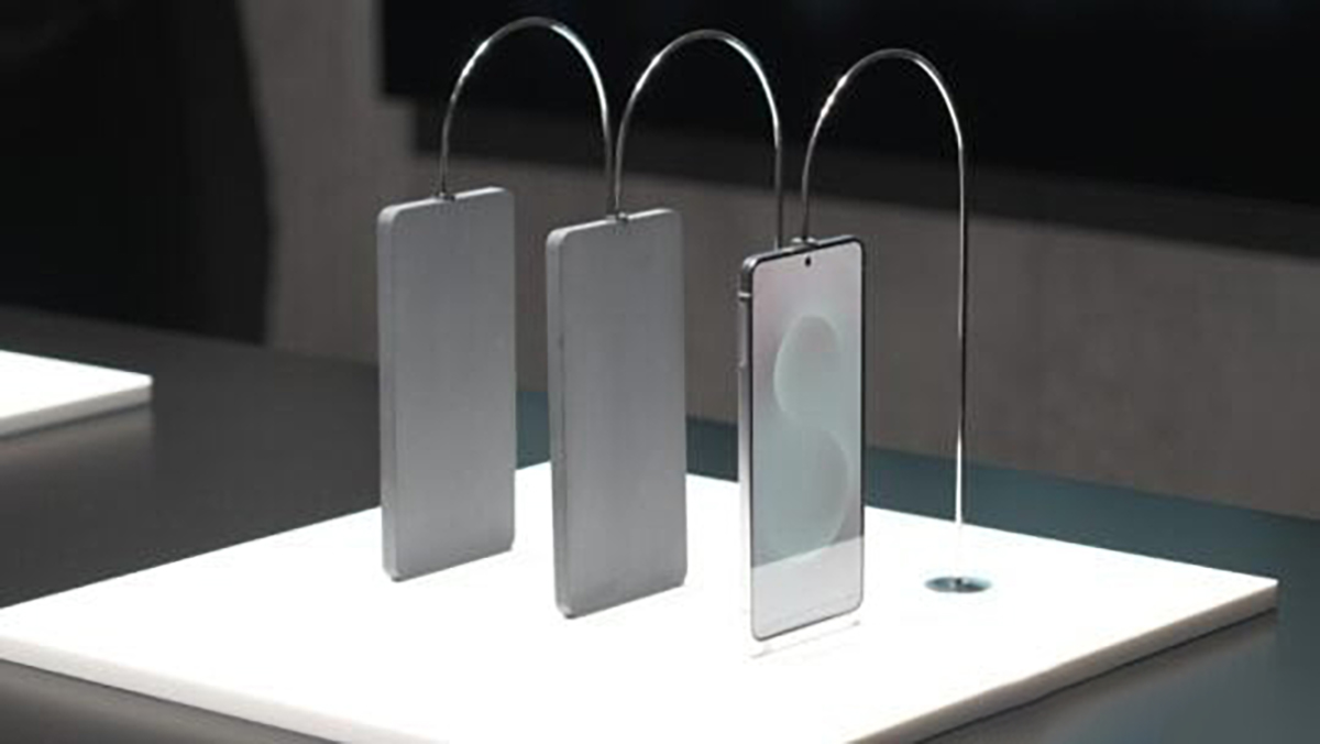 Galaxy S25 Edge có mặt lưng gốm.