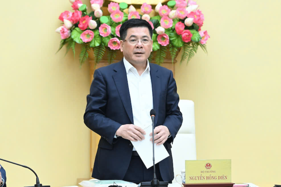 Bộ trưởng Bộ Công Thương yêu cầu đảm bảo khởi công Dự án đường dây 500kV Lào Cai - Vĩnh Yên trong tháng 02/2025 và hoàn thành Dự án trước 30/8/2025. Bộ trưởng Bộ Công Thương yêu cầu đảm bảo khởi công Dự án đường dây 500kV Lào Cai - Vĩnh Yên trong tháng 02/2025 và hoàn thành Dự án trước 30/8/2025.