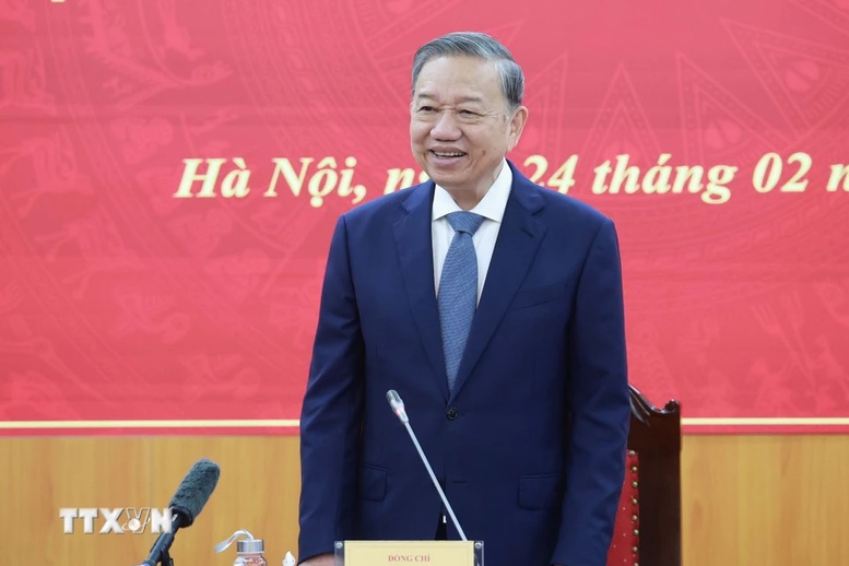 Tổng Bí thư Tô Lâm nhấn mạnh, để kinh tế - xã hội phát triển, điều quan nhất là làm sao huy động được mọi người dân tham gia lao động tạo ra của cải vật chất - Ảnh: TTXVN