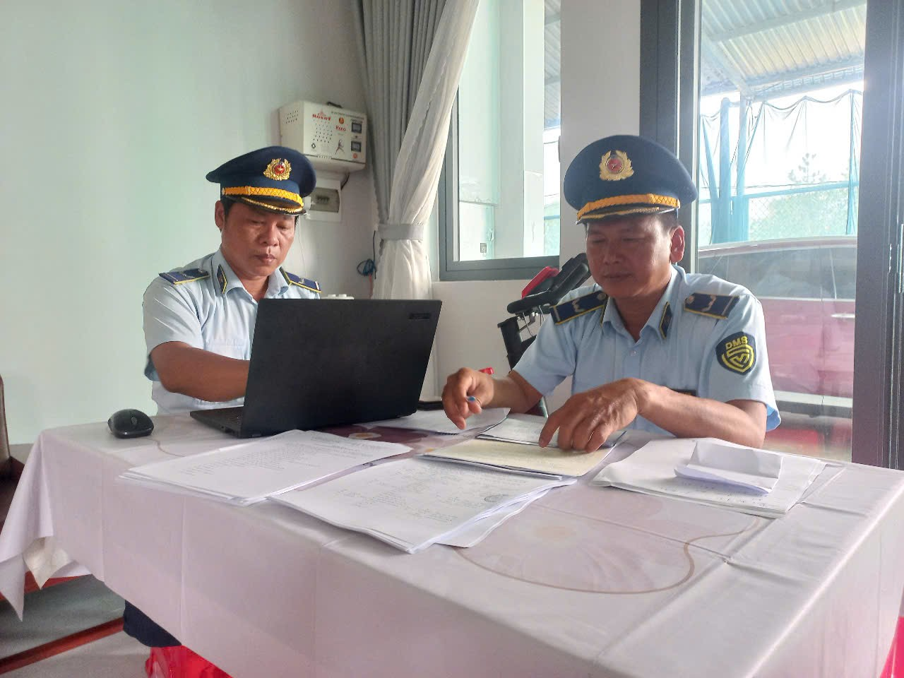 Xử phạt 1 trường hợp vi phạm về điều kiện kinh doanh phân bón, thuốc bảo vệ thực vật