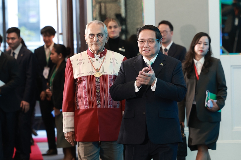 Thủ tướng Chính phủ Phạm Minh Chính và các đại biểu tham dự phiên khai mạc Diễn đàn Tương lai ASEAN (ASEAN Future Forum - AFF) lần thứ 2 năm 2025 - Ảnh: VGP/Nhật Bắc Thủ tướng Chính phủ Phạm Minh Chính và các đại biểu tham dự phiên khai mạc Diễn đàn Tương lai ASEAN (ASEAN Future Forum - AFF) lần thứ 2 năm 2025 - Ảnh: VGP/Nhật Bắc