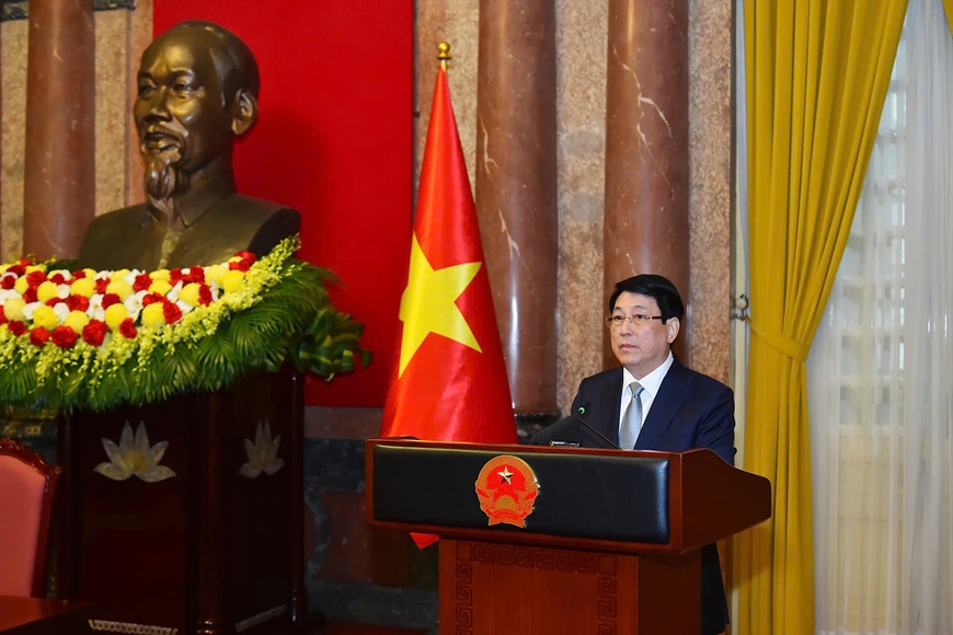 Chủ tịch nước Lương Cường phát biểu gặp mặt các đại biểu ngành y tế.