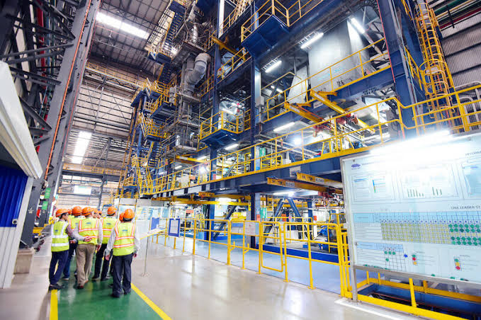 Doanh nghiệp việt nam trên con đường hội nhập. Ảnh minh hoạ