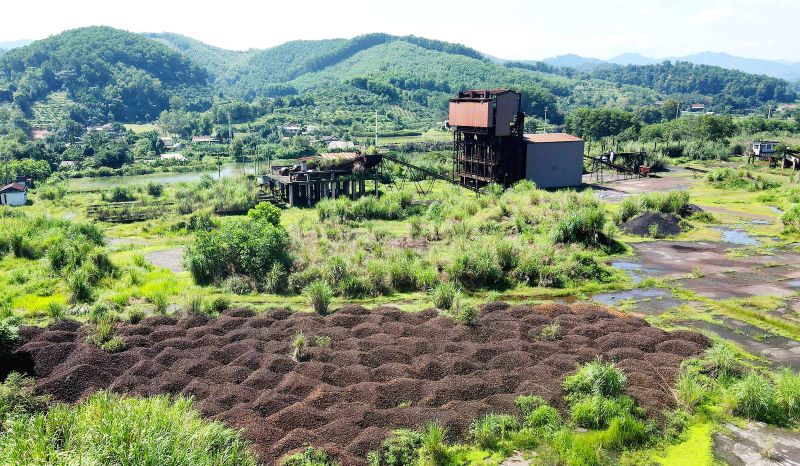 Nhà máy tuyển quặng sắt công suất 500.000 tấn/ năm tại xã Thọ Điền, huyện Vũ Quang. Nhà máy tuyển quặng sắt công suất 500.000 tấn/ năm tại xã Thọ Điền, huyện Vũ Quang.