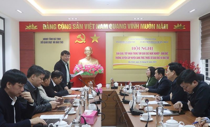 Toàn cảnh hội nghị. Toàn cảnh hội nghị.