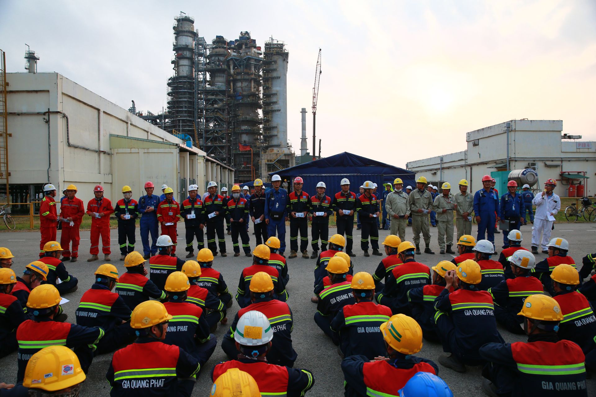 BSR luôn kịp thời khen thưởng, động viên nhà thầu và nhân sự tuân thủ quy tắc làm việc an toàn