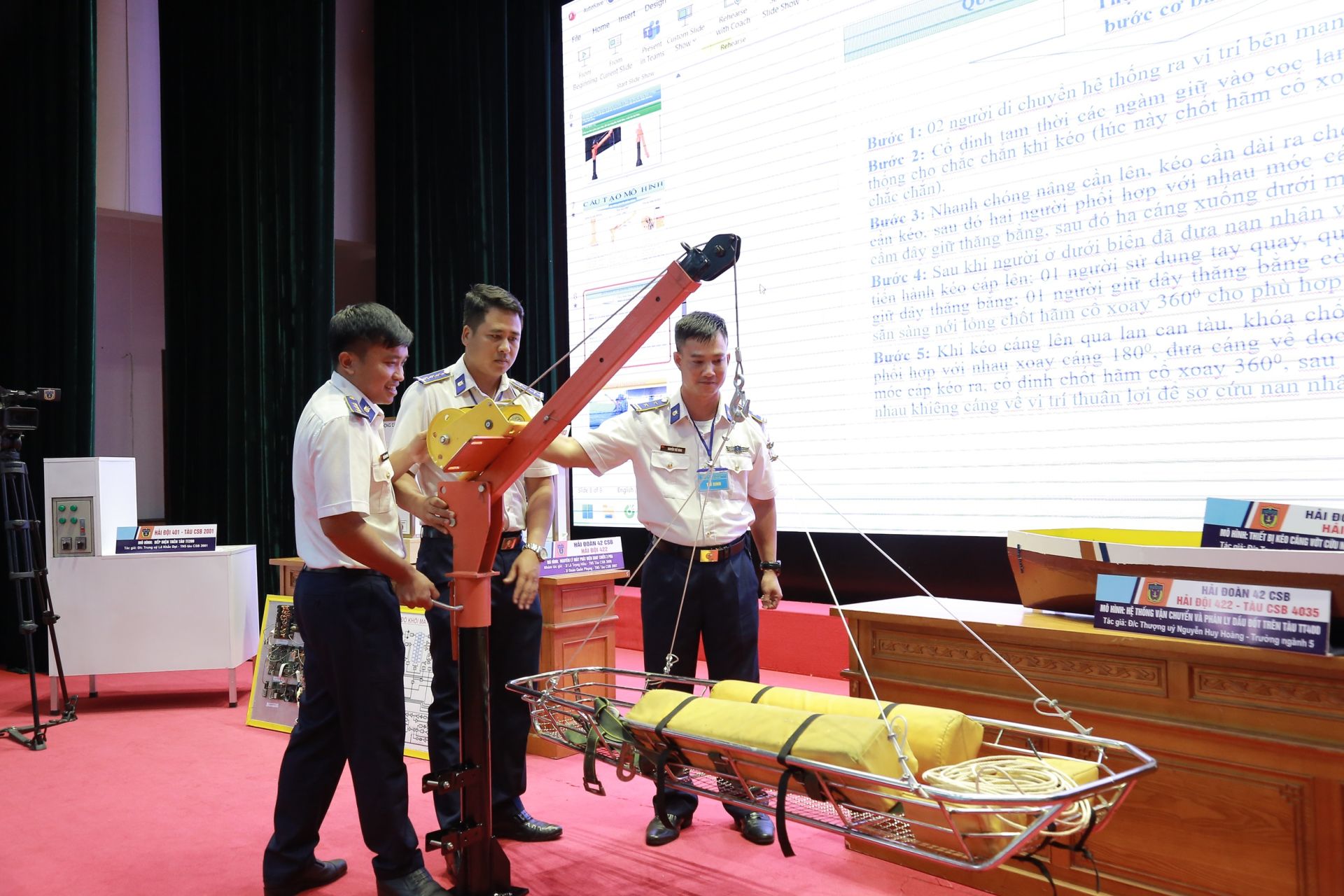 Nhiều sáng kiến, mô hình học cụ được trình bày tại Hội thi