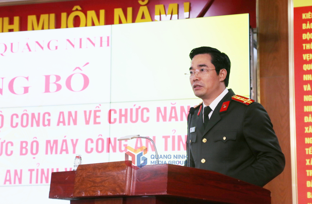 Đại tá Trần Văn Phúc, Giám đốc Công an tỉnh phát biểu tại buổi lễ. Đại tá Trần Văn Phúc, Giám đốc Công an tỉnh phát biểu tại buổi lễ.