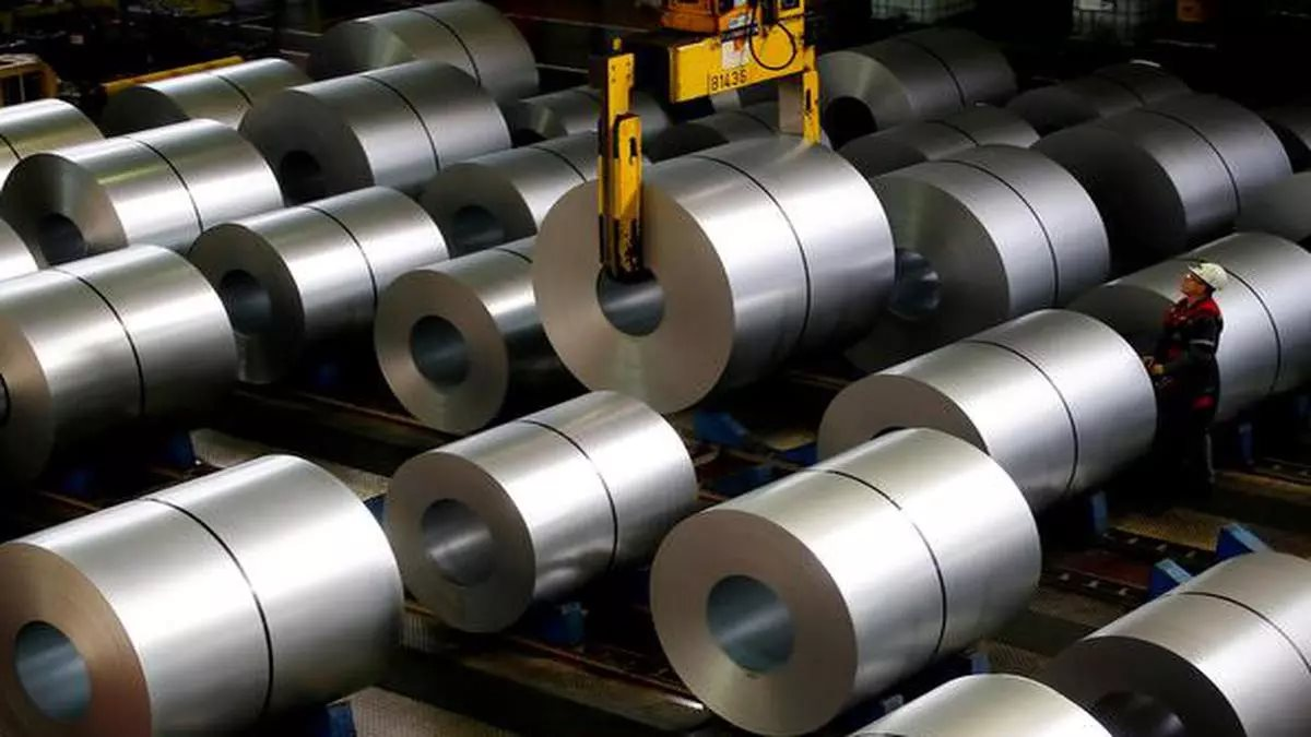 Giá thép ngày 1/3: Xu hướng tăng tiếp diễn